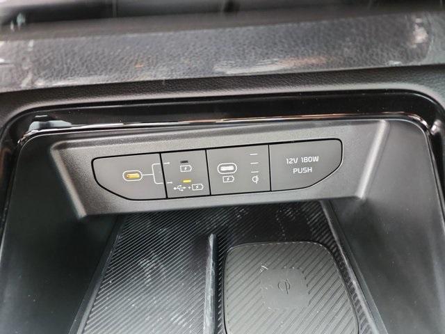 new 2025 Kia K5 car, priced at $30,271