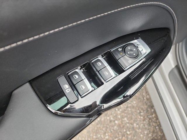 new 2025 Kia K5 car, priced at $30,271