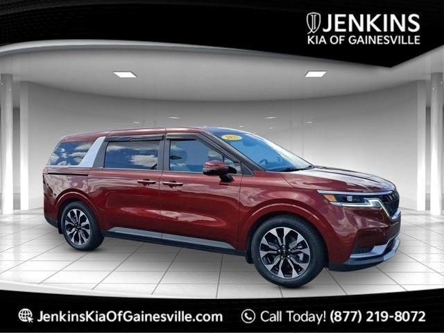 used 2022 Kia Carnival car, priced at $32,634