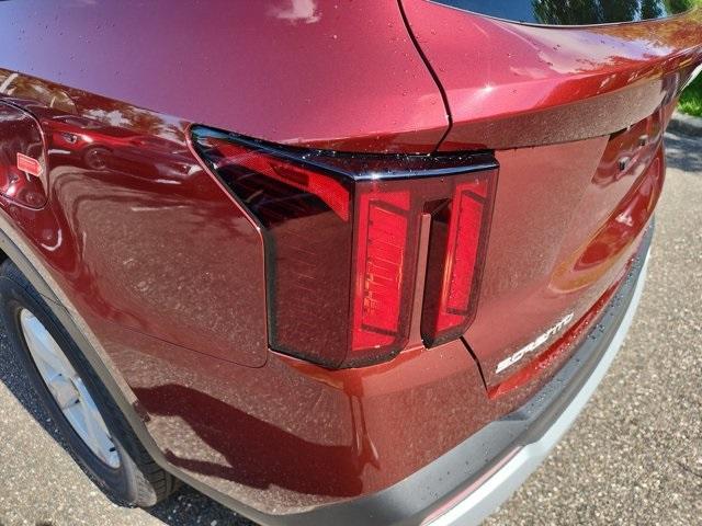 new 2025 Kia Sorento car, priced at $31,095
