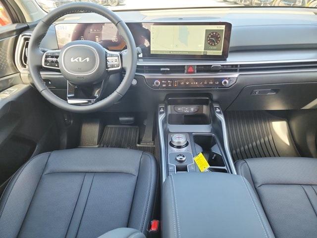 new 2025 Kia Sorento Hybrid car, priced at $35,199