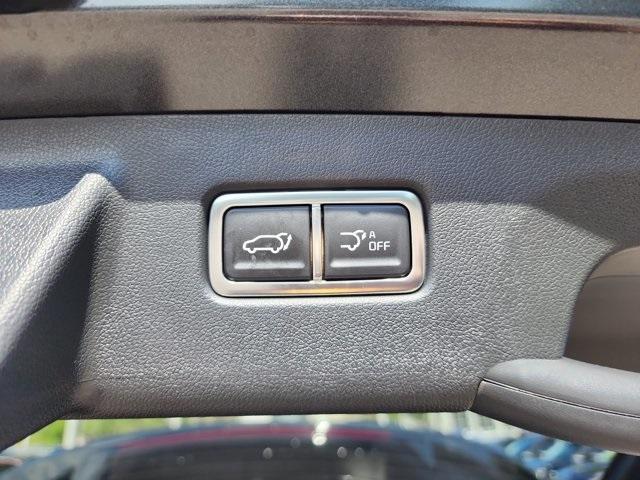 new 2025 Kia Sorento Hybrid car, priced at $35,199