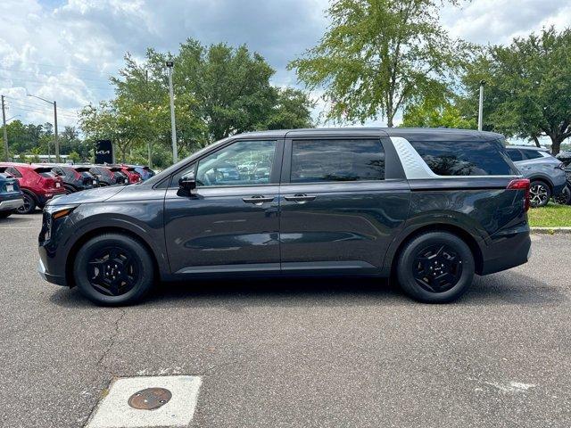 new 2025 Kia Carnival car, priced at $40,000