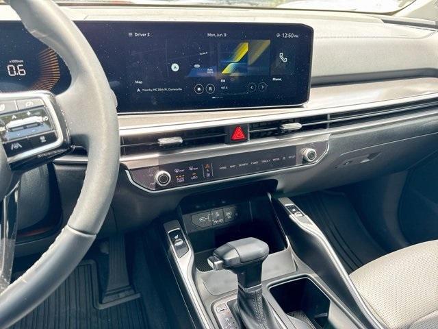 new 2025 Kia Sorento car, priced at $34,468