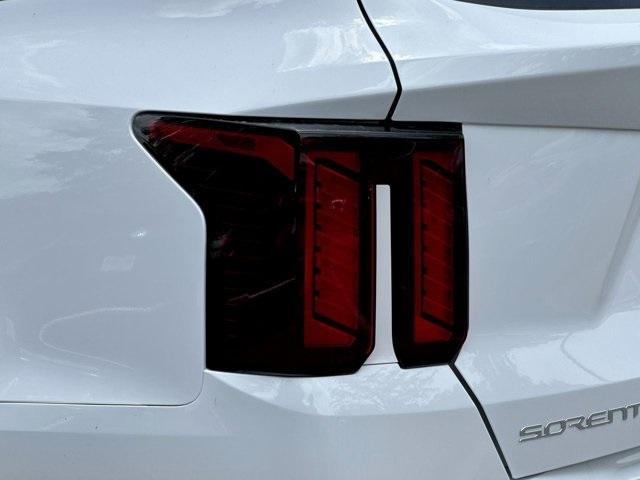 new 2025 Kia Sorento car, priced at $34,468