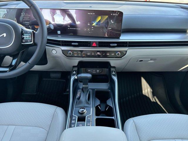 new 2025 Kia Sorento car, priced at $34,489