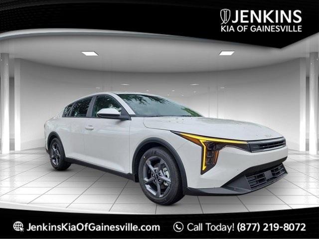 new 2025 Kia K4 car, priced at $24,600