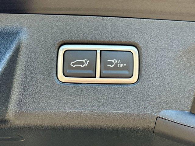 new 2025 Kia Sorento car, priced at $39,603