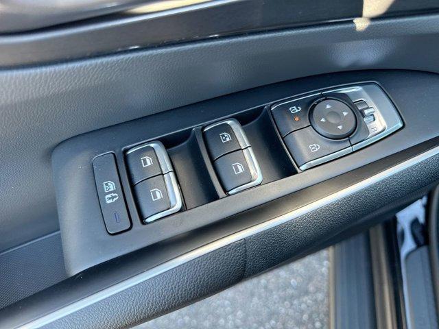 new 2025 Kia Sorento car, priced at $39,603