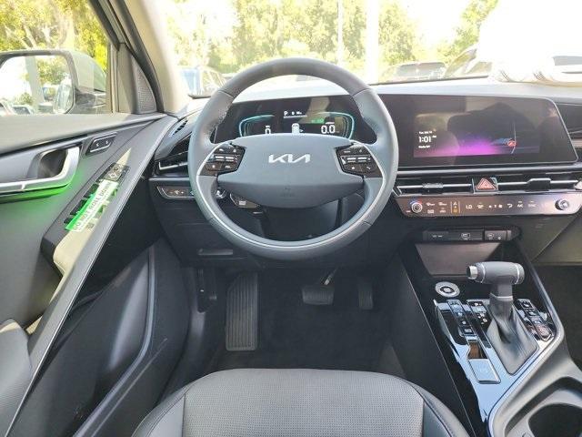 new 2025 Kia Niro car, priced at $33,110