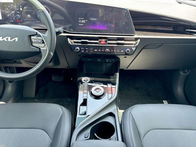 new 2025 Kia Niro EV car, priced at $33,880