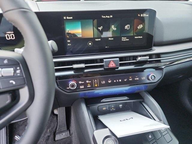 new 2026 Kia Sportage Hybrid car, priced at $33,660