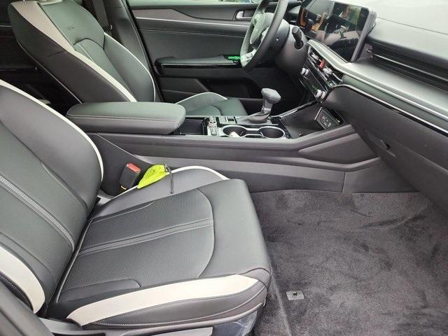 new 2026 Kia K5 car, priced at $37,873