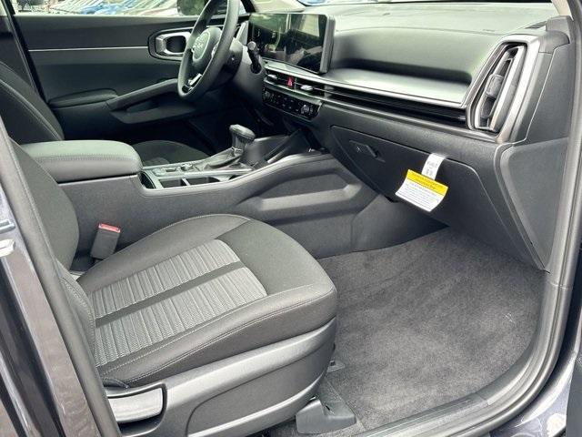 new 2025 Kia Sorento car, priced at $30,949