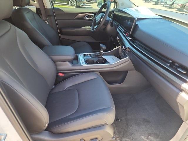 new 2026 Kia Carnival car, priced at $48,840