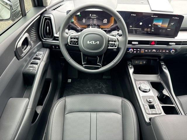used 2025 Kia Sorento Hybrid car, priced at $36,386
