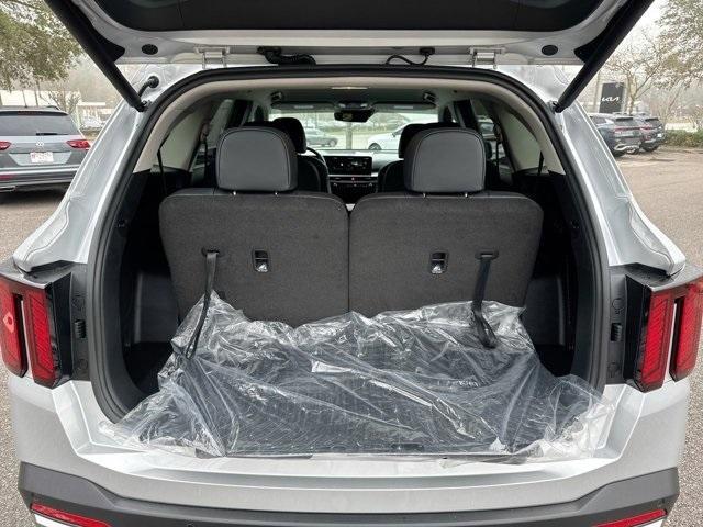 used 2025 Kia Sorento Hybrid car, priced at $36,386