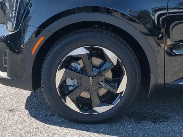 new 2025 Kia Sorento Hybrid car, priced at $43,118