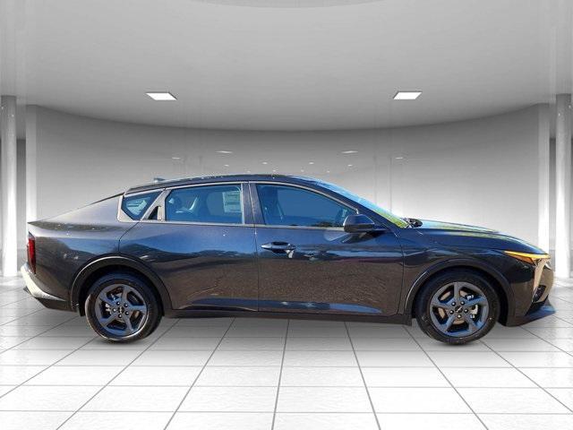 new 2025 Kia K4 car, priced at $24,440