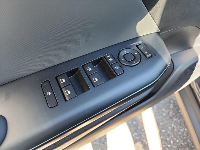 new 2025 Kia K4 car, priced at $24,440