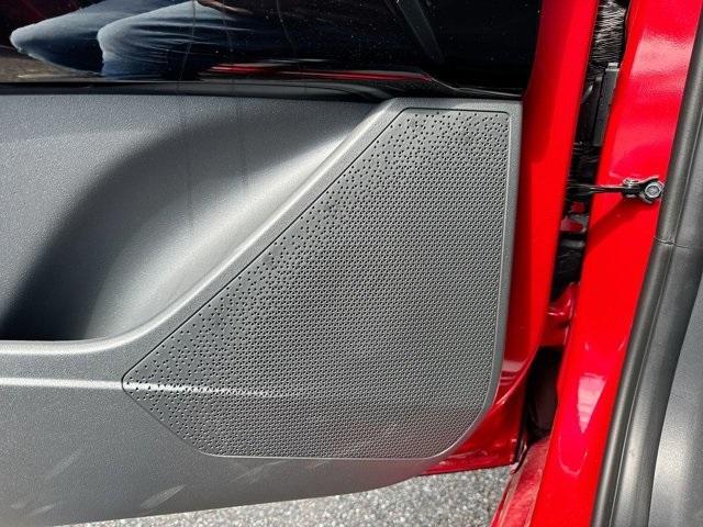 new 2025 Kia Niro car, priced at $30,225