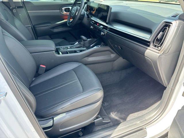 new 2025 Kia Sorento car, priced at $35,742