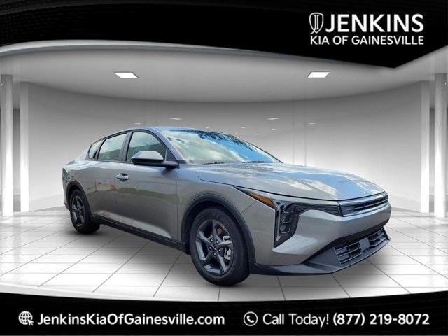 new 2025 Kia K4 car, priced at $24,000