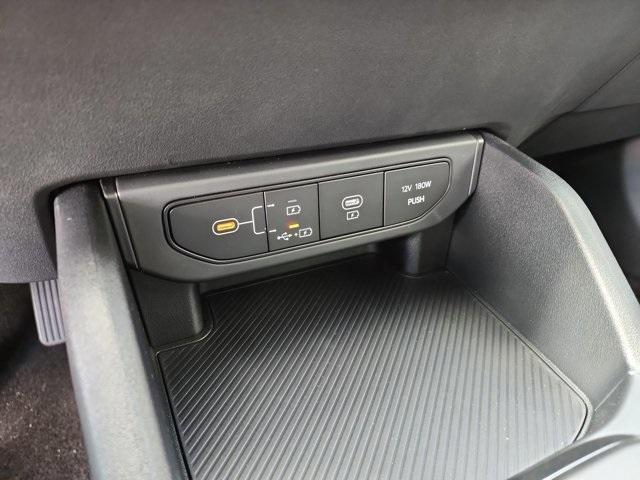 new 2025 Kia K4 car, priced at $24,000