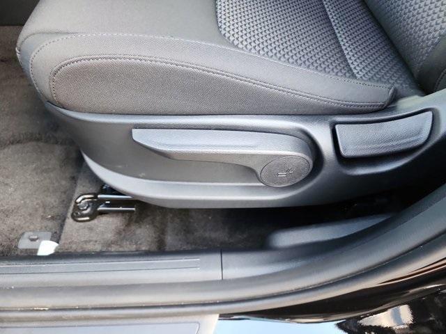 new 2025 Kia Sportage Hybrid car, priced at $29,090