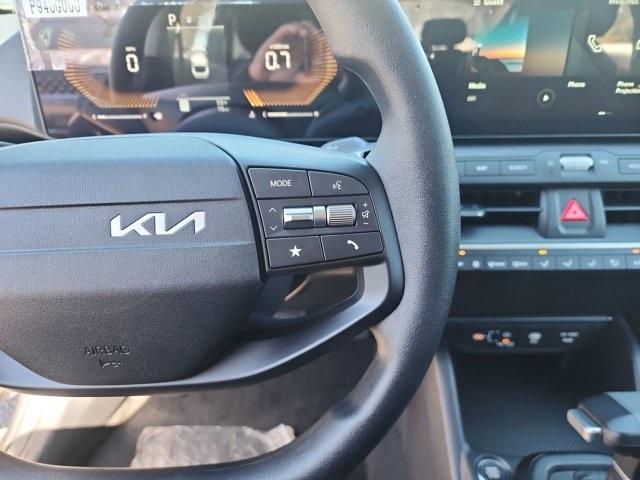 new 2025 Kia K4 car, priced at $24,075