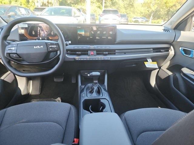 new 2025 Kia K4 car, priced at $24,075