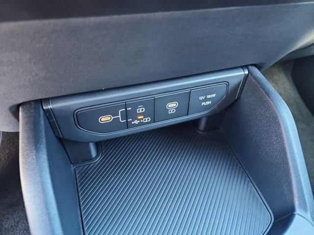 new 2025 Kia K4 car, priced at $24,075