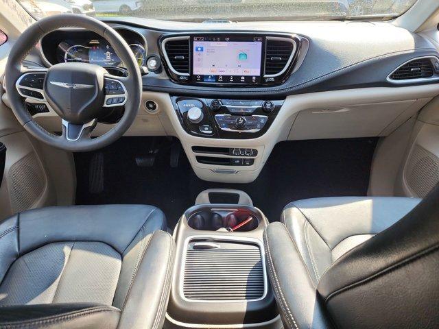 used 2022 Chrysler Pacifica Hybrid car, priced at $25,529