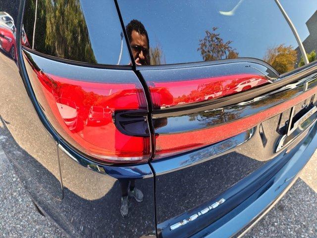 used 2022 Chrysler Pacifica Hybrid car, priced at $25,529