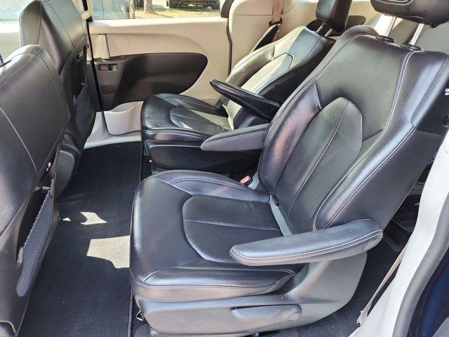 used 2022 Chrysler Pacifica Hybrid car, priced at $25,529