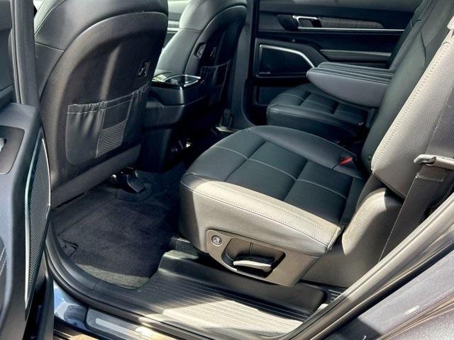 used 2024 Kia Telluride car, priced at $39,558