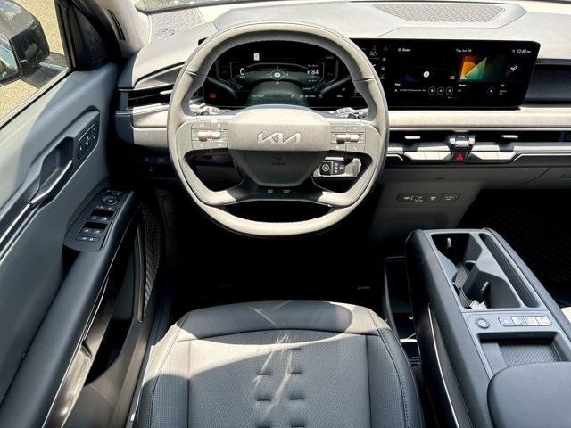 new 2026 Kia EV9 car, priced at $62,440