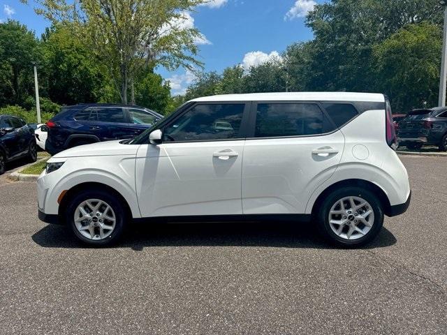 new 2025 Kia Soul car, priced at $22,430
