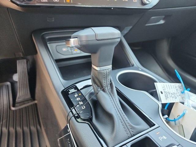 new 2026 Kia K5 car, priced at $28,000