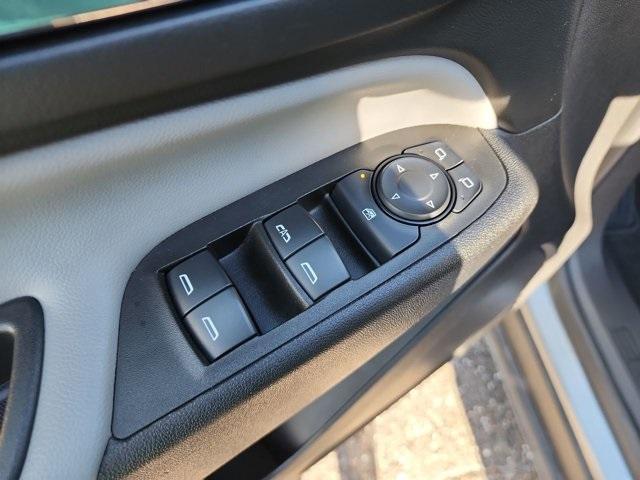 used 2023 Chevrolet Equinox car, priced at $21,499