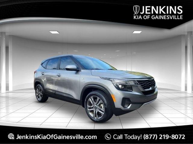 used 2023 Kia Seltos car, priced at $18,699