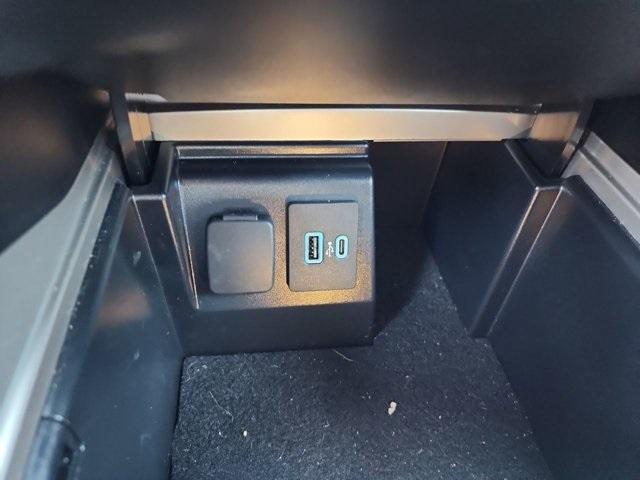 used 2022 Ford Explorer car, priced at $33,532