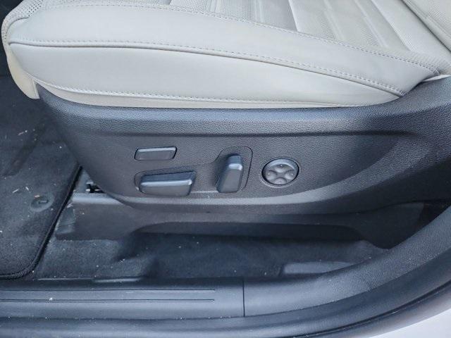 used 2024 Kia Telluride car, priced at $43,412