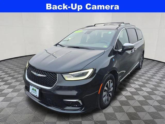used 2021 Chrysler Pacifica Hybrid car, priced at $25,000