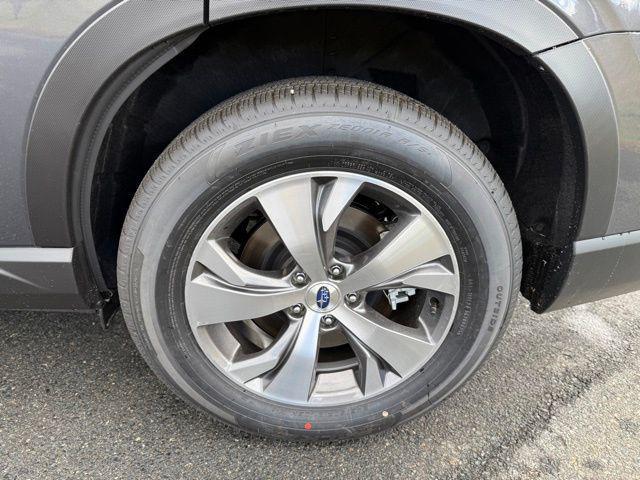 new 2025 Subaru Ascent car, priced at $44,425