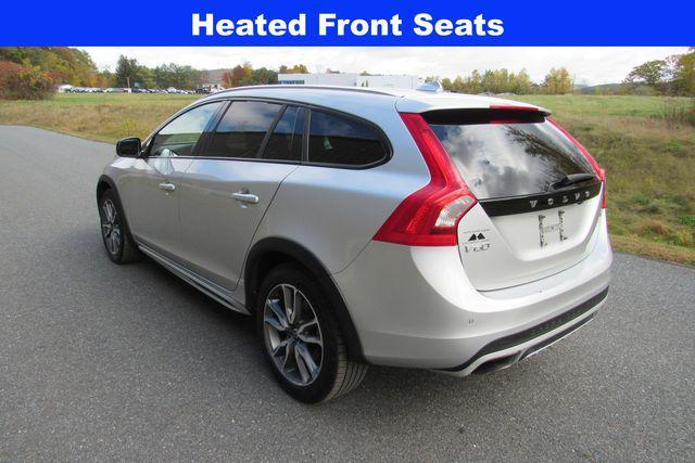 used 2018 Volvo V60 Cross Country car, priced at $20,500