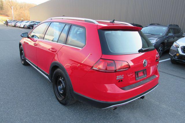 used 2017 Volkswagen Golf Alltrack car, priced at $14,000