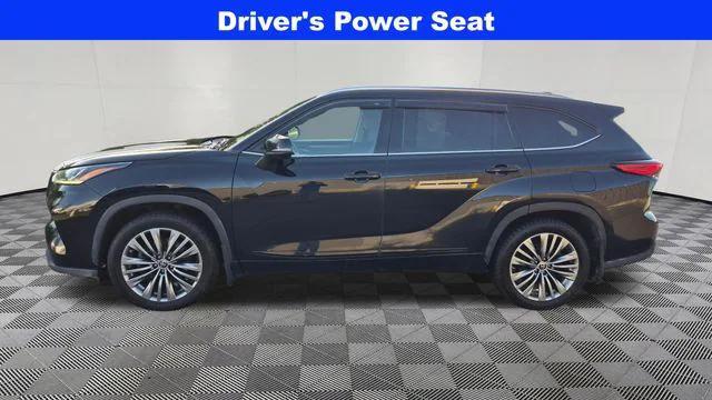used 2021 Toyota Highlander car, priced at $38,000