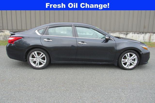 used 2016 Nissan Altima car, priced at $11,500