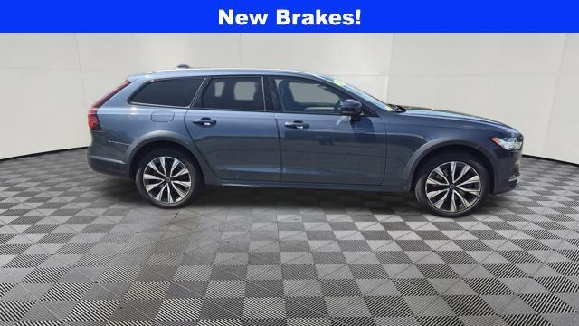 used 2022 Volvo V90 Cross Country car, priced at $34,000